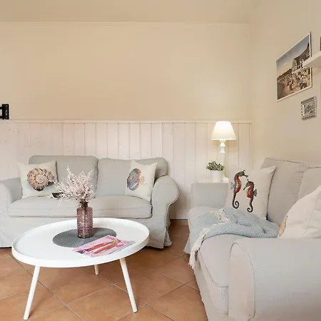 Apartment De Lüttje Weed Unnen